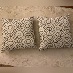 Throw pillows